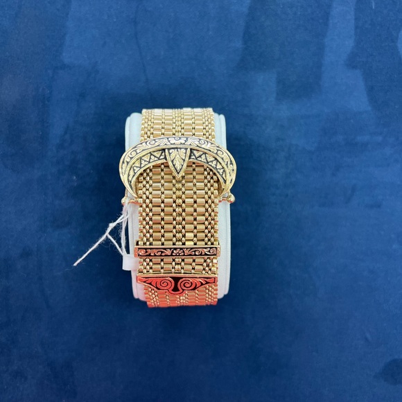 14k Gold Belt Bracelet - Picture 11 of 12